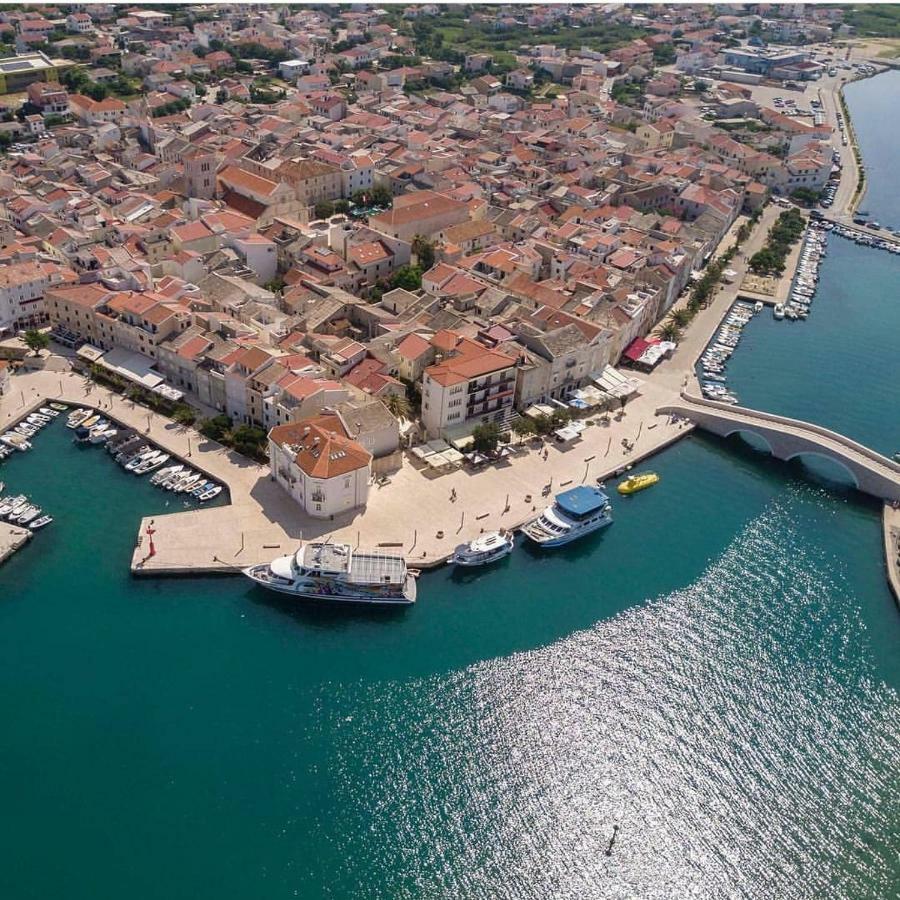 4 Adriatic Apartment Pag Pag Town Exteriör bild